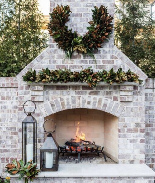 Weston Farms Magnolia 28" Antiquity Wreath