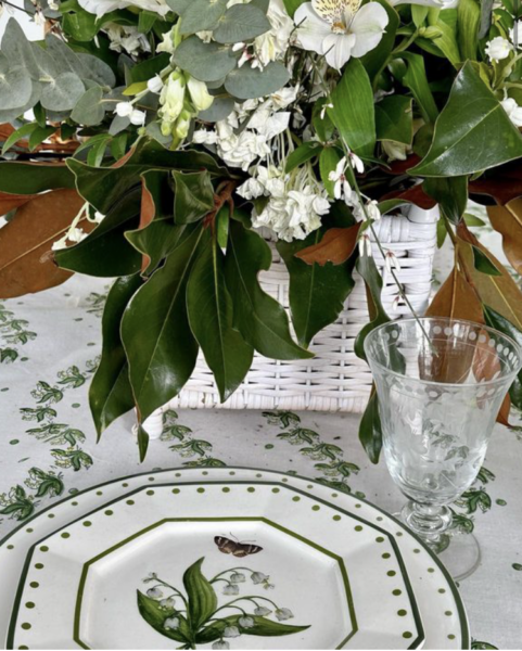 Weston Farms Magnolia 12" Hand-Tied Bouquet