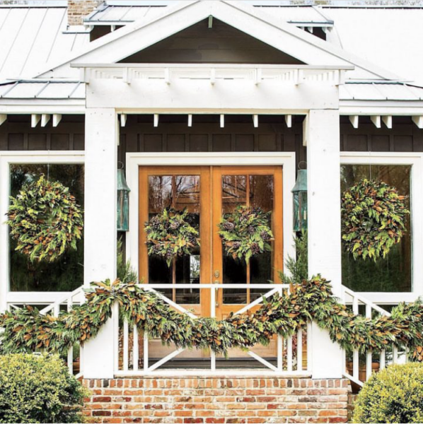 High Point Tapestry 22" Wreath