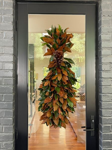 Weston Farms Magnolia Vertical Swag