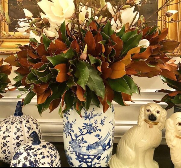 Weston Farms Magnolia 18" Hand-Tied Bouquet