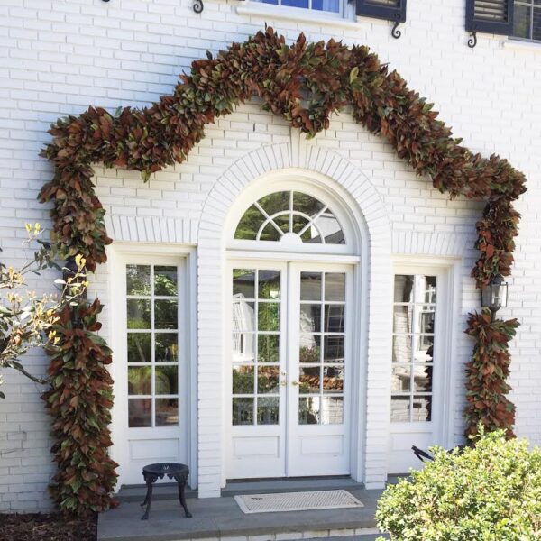 Weston Farms Magnolia Garland