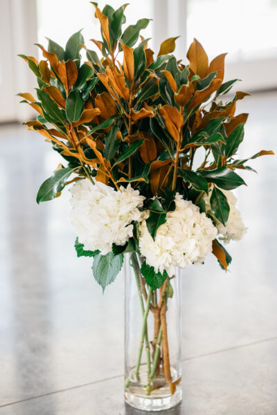 Weston Farms Magnolia 36" Bouquet